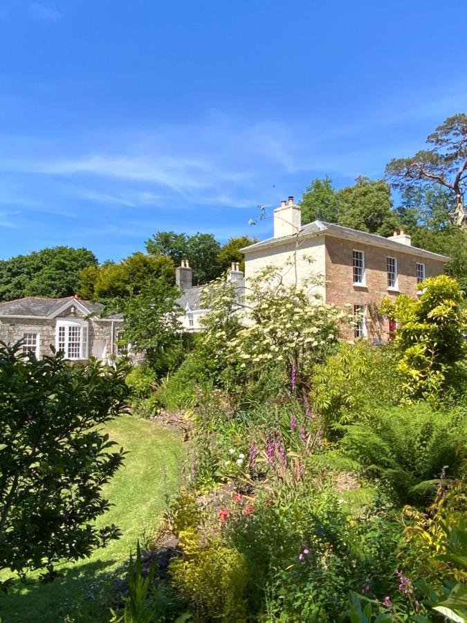Red River Stables - Peaceful, Beautiful Grounds, Swimming Pool, Central Location For West Cornwall Camborne Zewnętrze zdjęcie